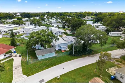 980 7th Street NW #88, Largo, FL 33770 - Photo 47