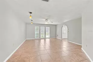 527 Wayfarer Dr, Tarpon Springs, FL 34689 - Photo 13