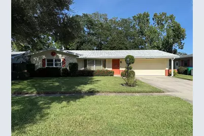 8927 Lakewood Drive, Seminole, FL 33772 - Photo 1