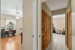 2321 Wooten Rd, Dover, FL 33527 - Photo 23