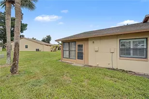 38225 Boxwood Dr, Zephyrhills, FL 33542 - Photo 25