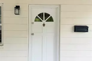 8068 23rd Ave N, Saint Petersburg, FL 33710 - Photo 3