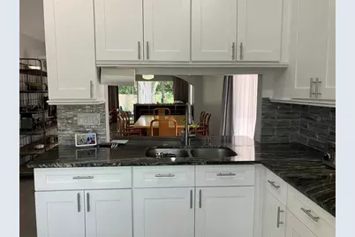 3440 Laurel Dale Drive, Tampa, FL 33618 - Photo 3