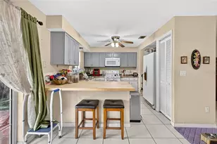 1917 Cedarbrooke Dr, Lutz, FL 33549 - Photo 9