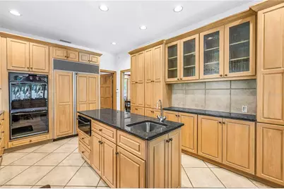 1524 Brightwaters Boulevard NE, Saint Petersburg, FL 33704 - Photo 25
