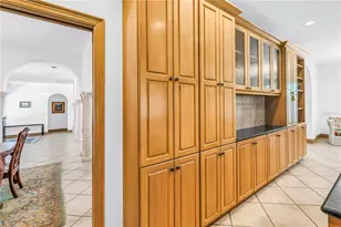 1524 Brightwaters Blvd NE, Saint Petersburg, FL 33704 - Photo 29