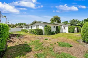 981 Stephen Foster Dr, Largo, FL 33771 - Photo 29