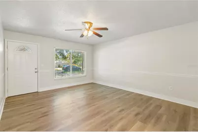 4680 Cronin Drive, Sarasota, FL 34232 - Photo 7