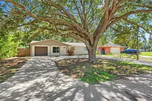 4680 Cronin Dr, Sarasota, FL 34232 - Photo 1