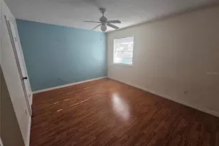 7605 Pasa Dobles Ct, Tampa, FL 33615 - Photo 13