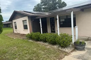 38745 Cambridge Dr, Zephyrhills, FL 33540 - Photo 1