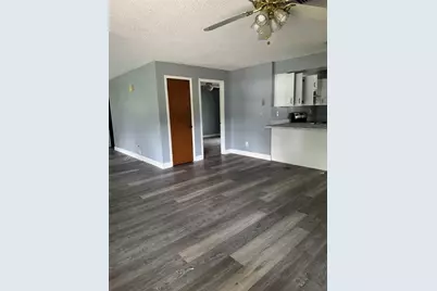 38745 Cambridge Drive, Zephyrhills, FL 33540 - Photo 17