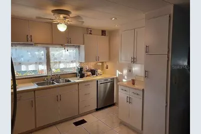 7880 54th Avenue N #106, Saint Petersburg, FL 33709 - Photo 5