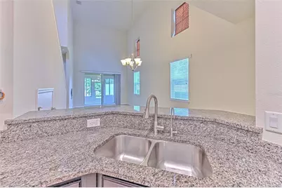 2111 Broadway View Avenue, Brandon, FL 33510 - Photo 17