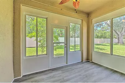2111 Broadway View Avenue, Brandon, FL 33510 - Photo 7