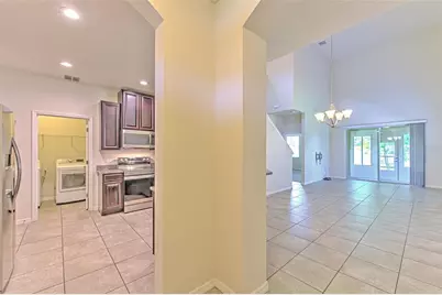 2111 Broadway View Avenue, Brandon, FL 33510 - Photo 11
