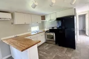 21307 Campbell Dr, Brooksville, FL 34601 - Photo 3
