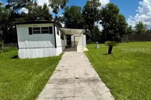 21307 Campbell Dr, Brooksville, FL 34601 - Photo 19