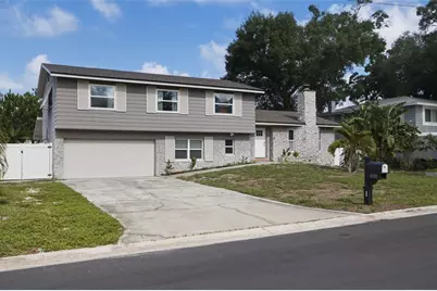 8580 139th Lane, Seminole, FL 33776 - Photo 1