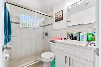 8344 Drycreek Drive, Tampa, FL 33615 - Photo 17
