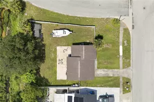 8344 Drycreek Dr, Tampa, FL 33615 - Photo 25