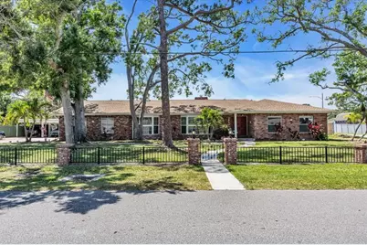7920 43rd Street N, Pinellas Park, FL 33781 - Photo 3