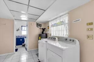 7920 43rd Street N, Pinellas Park, FL 33781 - Photo 31