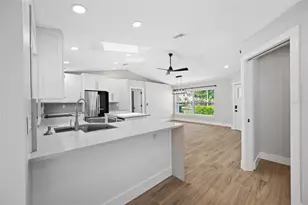 14908 Salamander Pl, Tampa, FL 33625 - Photo 13