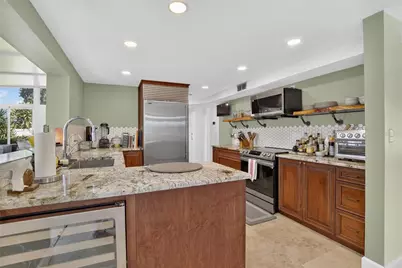 10718 Drummond Rd, Tampa, FL 33615 - Photo 15
