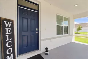 33635 Hamilton Hl Ln, Wesley Chapel, FL 33545 - Photo 7