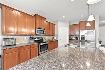 12110 Legacy Bright Street, Riverview, FL 33578 - Photo 9