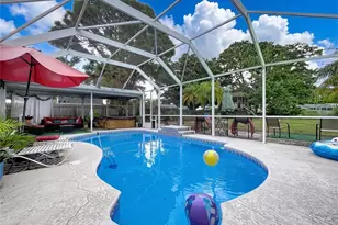6250 Cedarbrook Dr N, Pinellas Park, FL 33782 - Photo 57