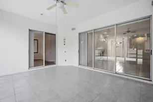 14902 Devonshire Woods Pl, Tampa, FL 33624 - Photo 29