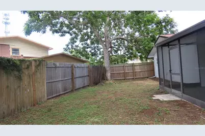 7515 Winging Way Drive, Tampa, FL 33615 - Photo 25