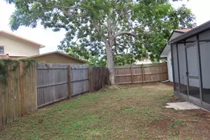 7515 Winging Way Dr, Tampa, FL 33615 - Photo 25