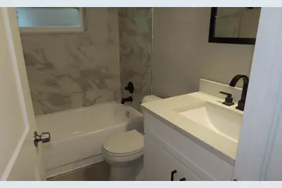 7515 Winging Way Drive, Tampa, FL 33615 - Photo 17