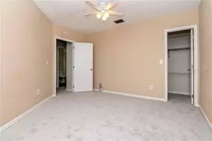 8737 Bardmoor Pl, Seminole, FL 33777 - Photo 27