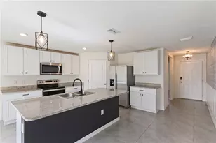 13695 Wineberry Dr, Dade City, FL 33525 - Photo 5