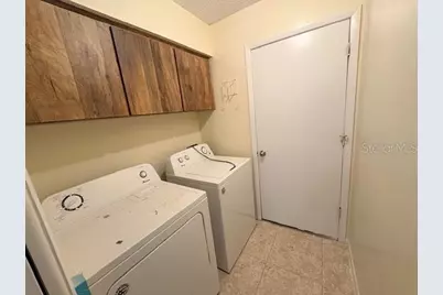 4512 Sweetwater Lake Drive #10, Tampa, FL 33613 - Photo 13