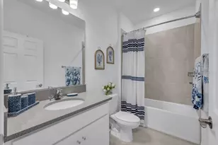 7644 Livewell Ln, Sarasota, FL 34240 - Photo 29