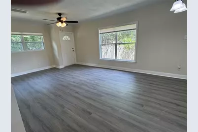 5241 67th Street N, Saint Petersburg, FL 33709 - Photo 3