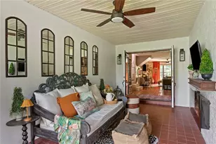 7915 Flowerfield Dr, Tampa, FL 33615 - Photo 5