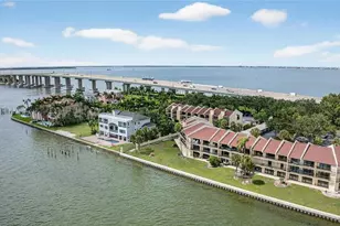 7550 Sunshine Skyway Ln S, Saint Petersburg, FL 33711 - Photo 1