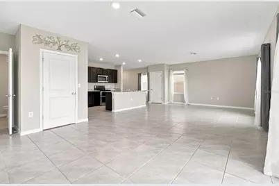 8373 Claw Glades Loop, Wesley Chapel, FL 33545 - Photo 13