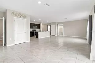 8373 Claw Glades Loop, Wesley Chapel, FL 33545 - Photo 13