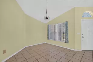 2791 Golf Lake Dr, Plant City, FL 33566 - Photo 7