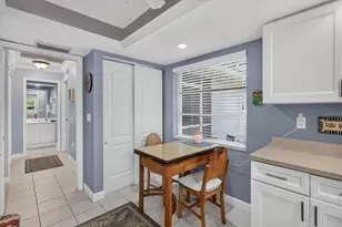 5988 Bonaventure Pl, Sarasota, FL 34243 - Photo 23