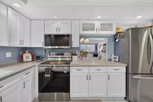 5988 Bonaventure Pl, Sarasota, FL 34243 - Photo 25