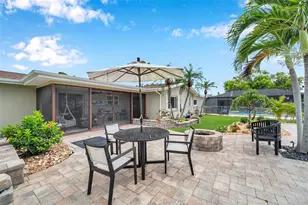 2420 Fairbanks Dr, Clearwater, FL 33764 - Photo 23