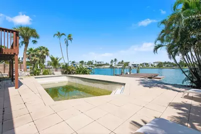 31 Dolphin Drive, Treasure Island, FL 33706 - Photo 13